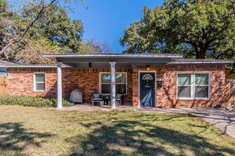 337 Ash Street Lewisville TX 75057