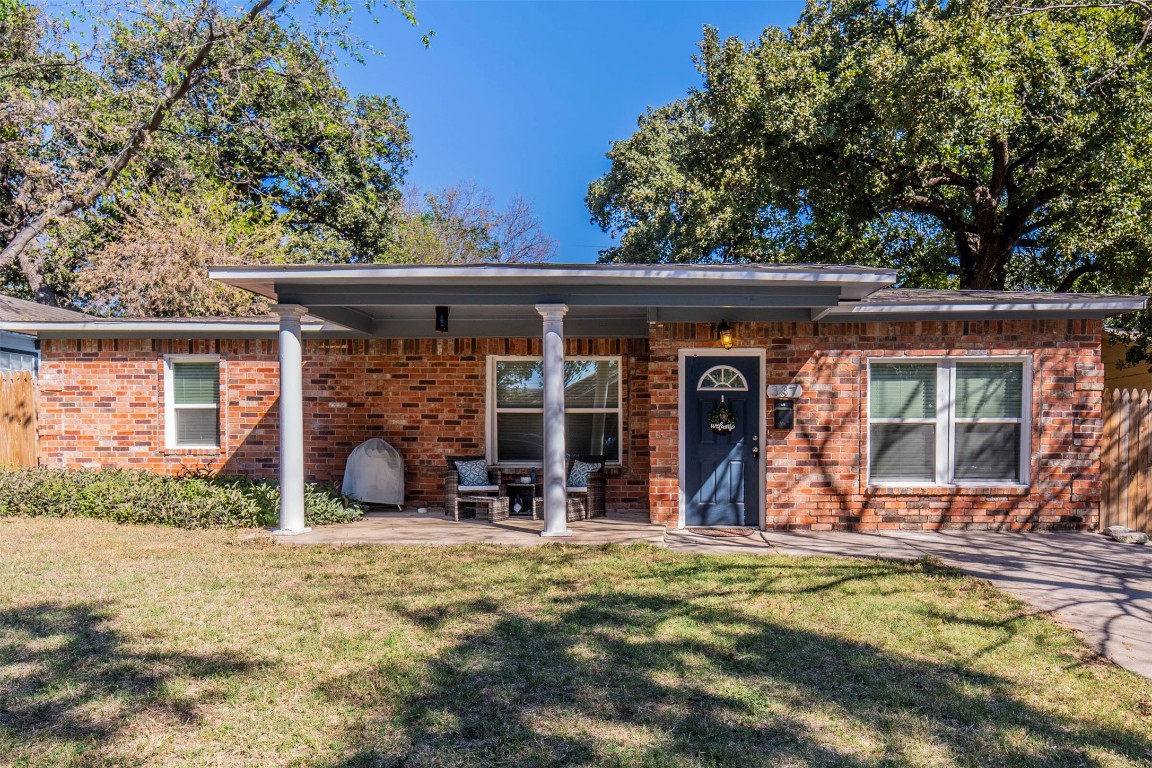 337 Ash Street Lewisville TX 75057