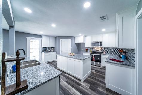 4508 Easy Street Haltom City TX 76117