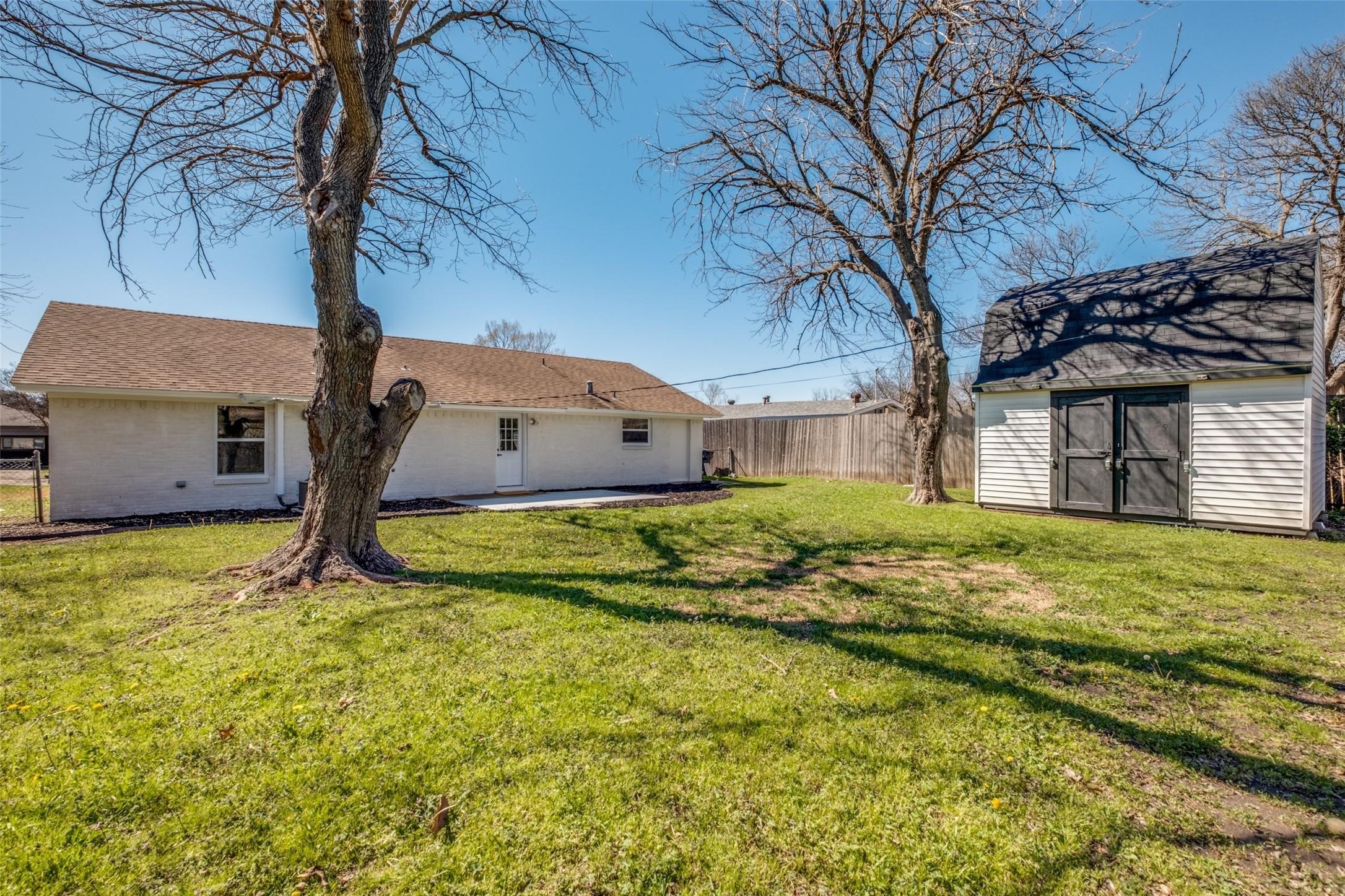 2637 Materhorn Dallas TX 75228
