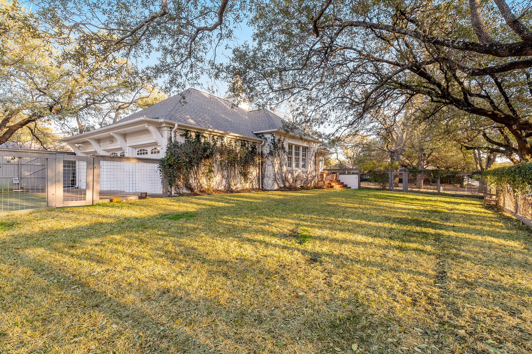 4409 Cedarbrush Drive Dallas TX 75229