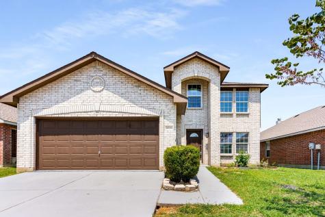 4529 Martingale View Lane Fort Worth TX 76244