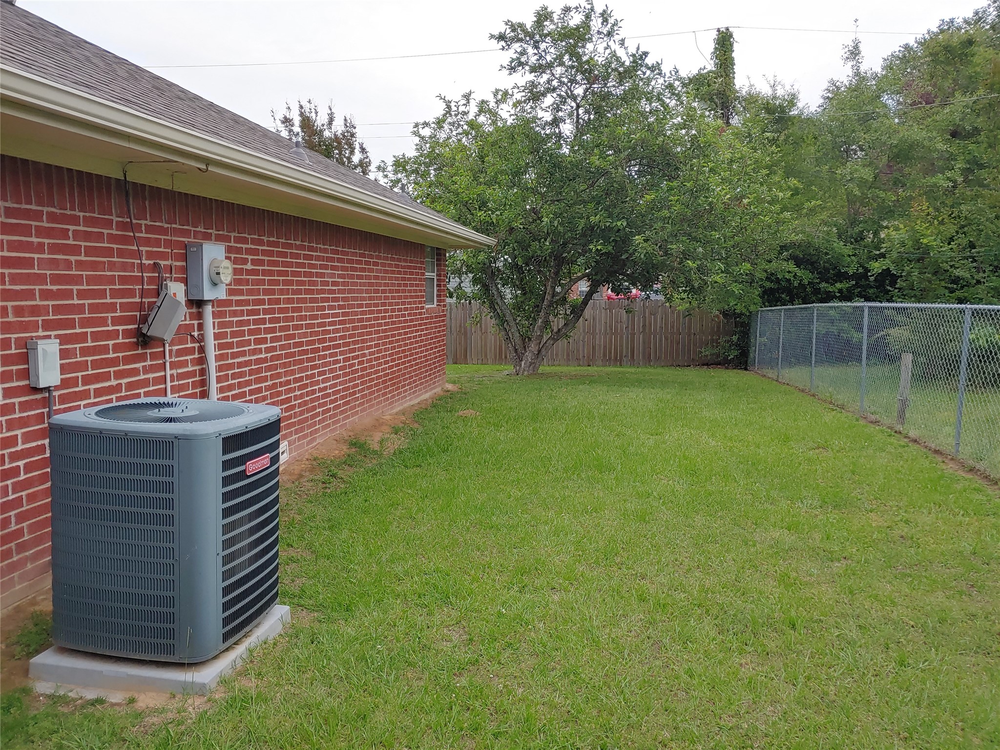 1360 NE 26th Street Paris TX 75460