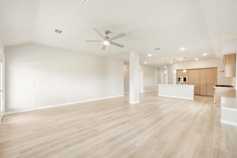 905 Kingbird Lane Alvarado TX 76009