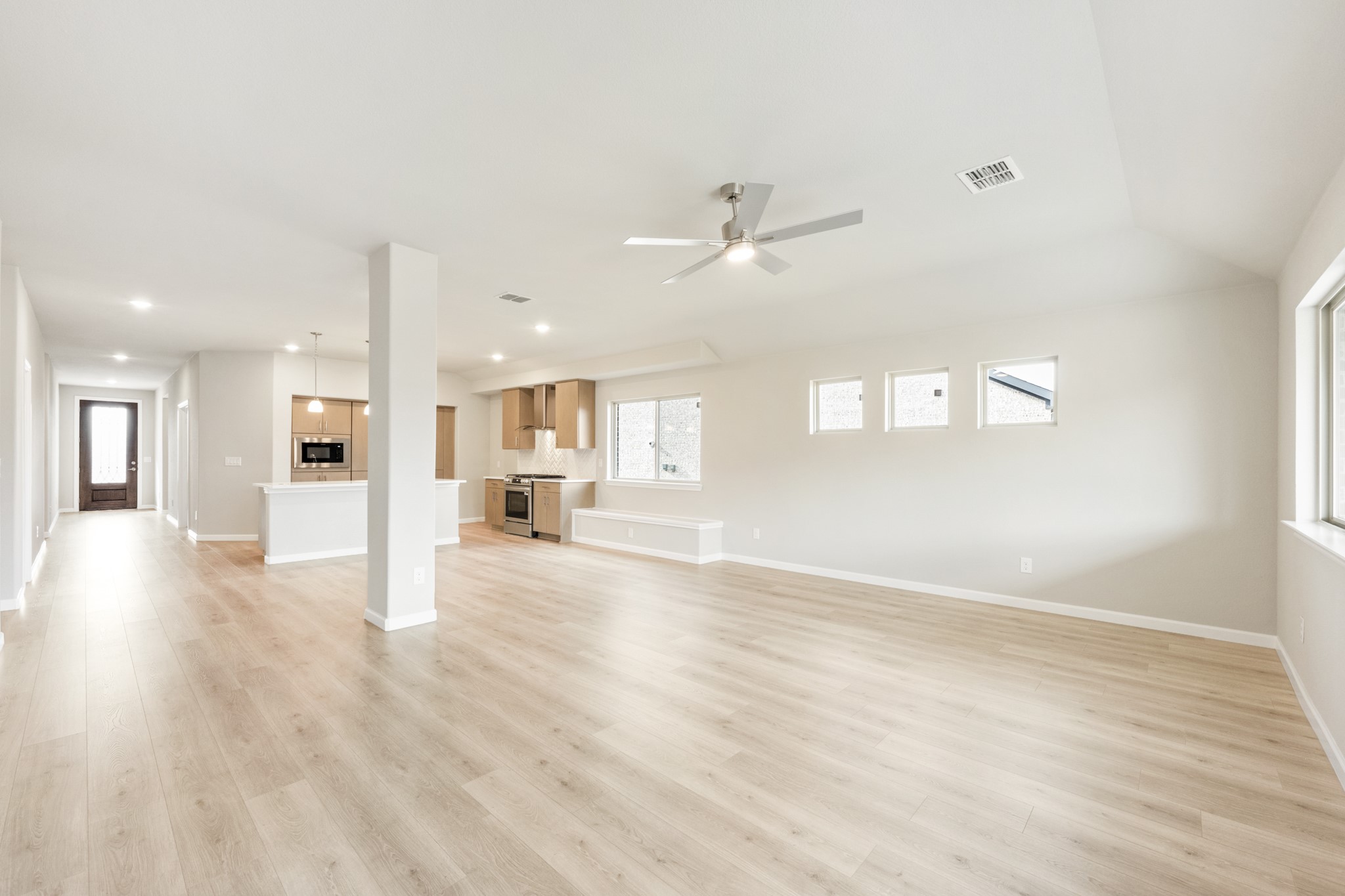 905 Kingbird Lane Alvarado TX 76009