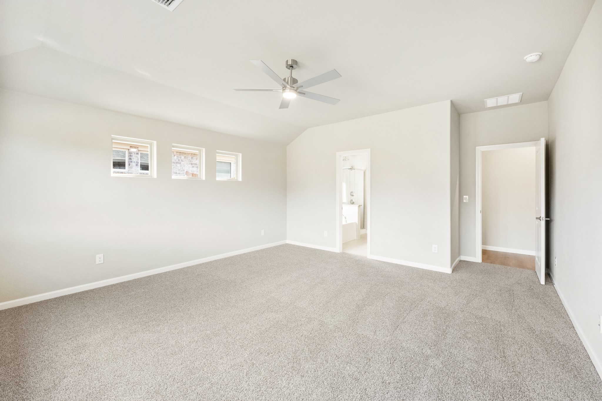 905 Kingbird Lane Alvarado TX 76009