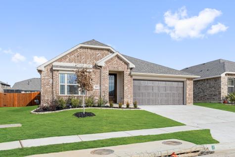 905 Kingbird Lane Alvarado TX 76009
