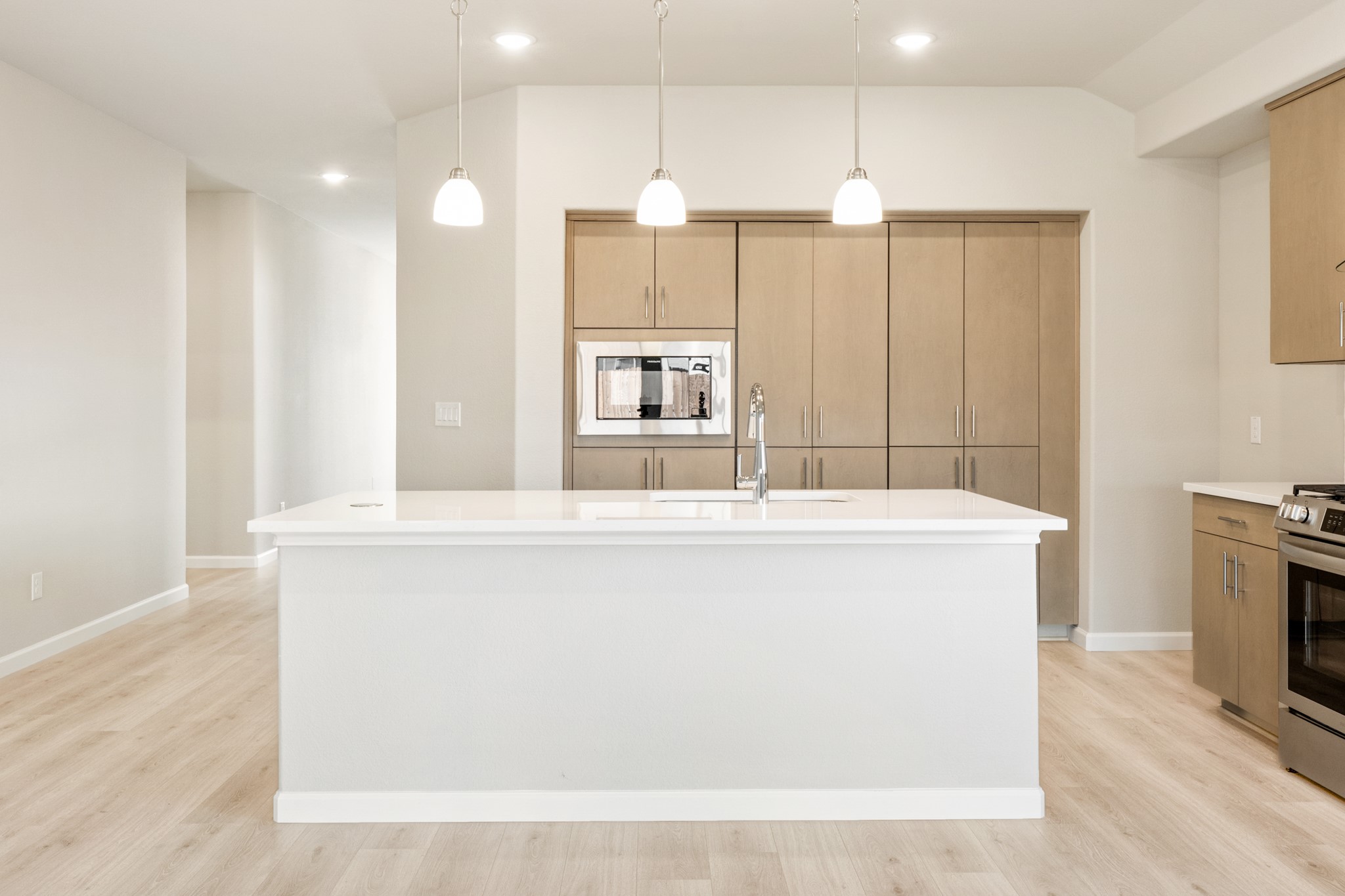 905 Kingbird Lane Alvarado TX 76009