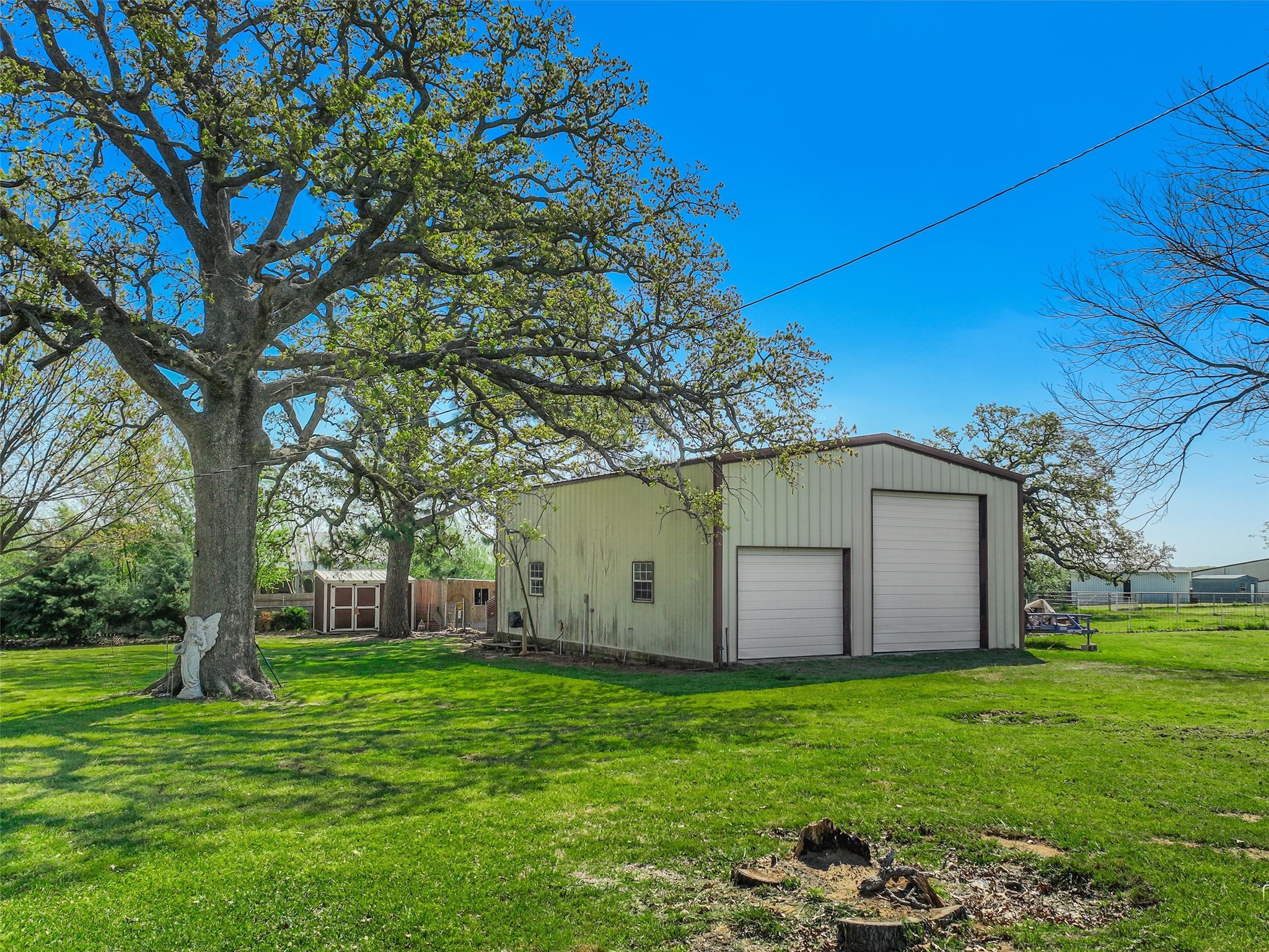 62 Sanders Road Whitesboro TX 76273