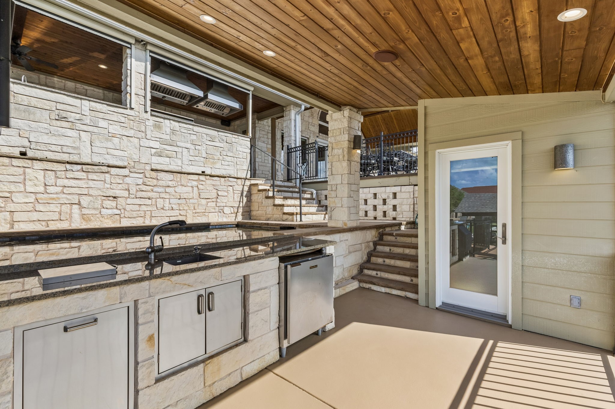 1400 Lady Amber Lane Granbury TX 76049