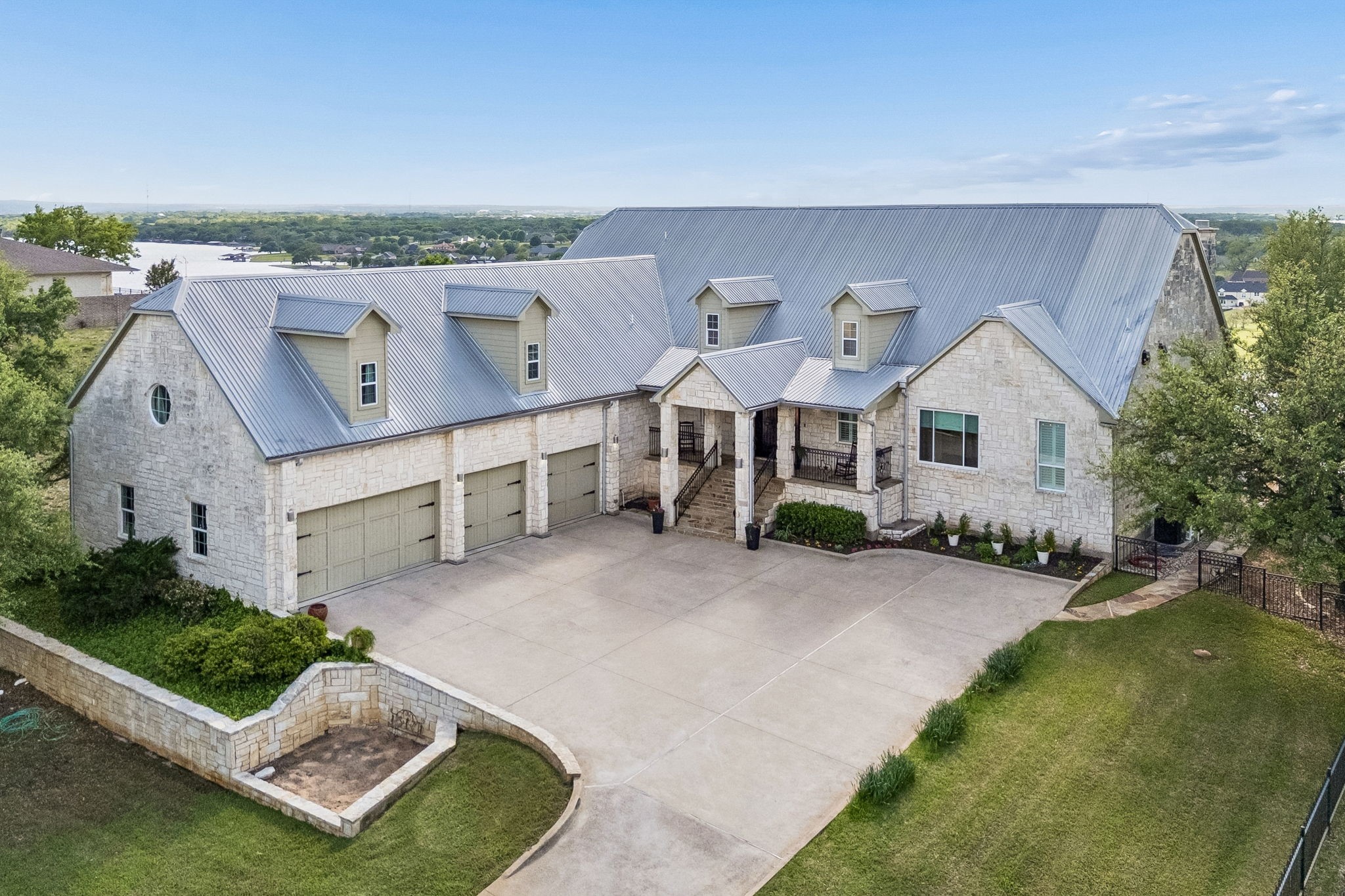 1400 Lady Amber Lane Granbury TX 76049