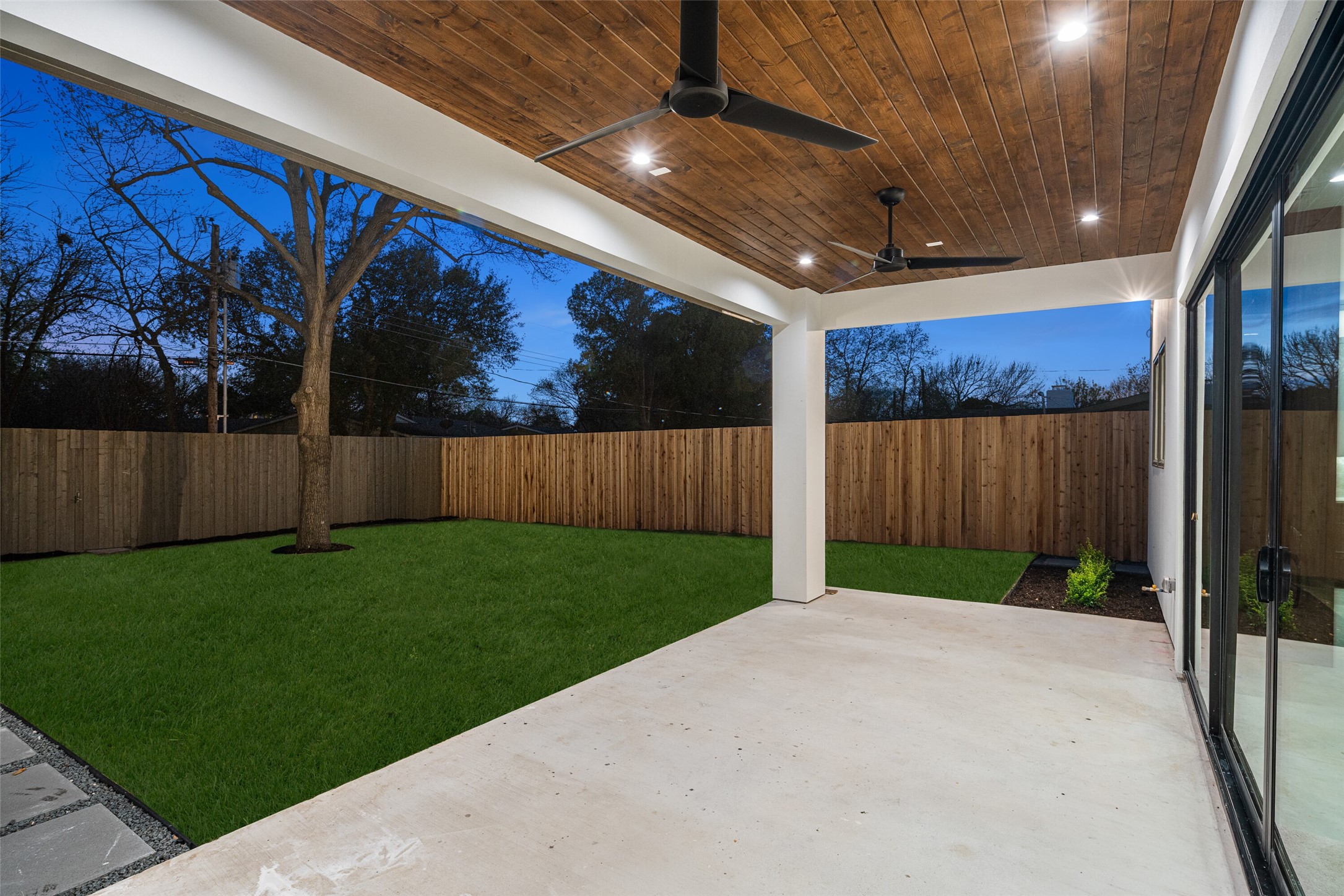 3262 Saint Croix Drive Dallas TX 75229
