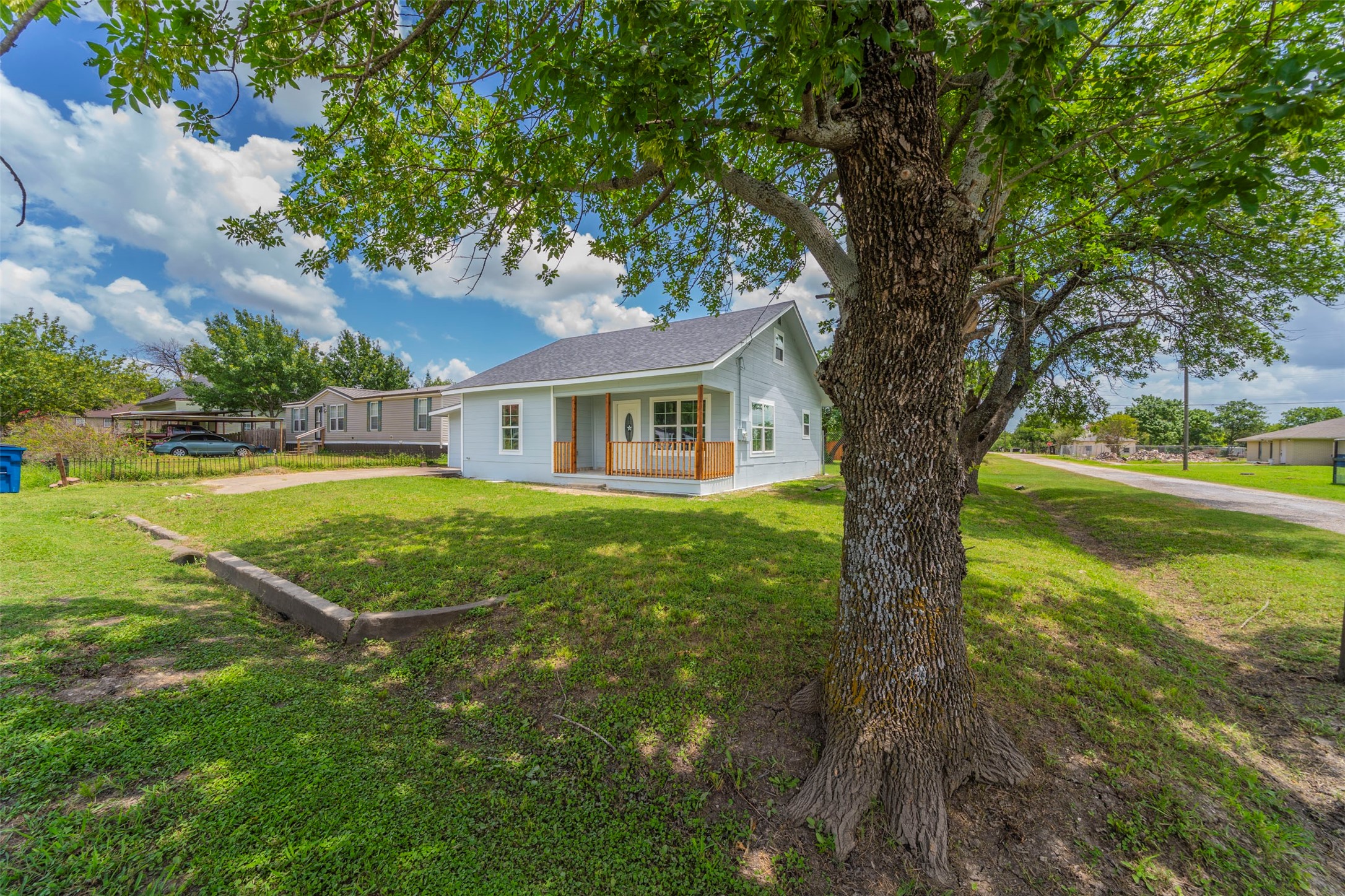 200 E Pace Street Frost TX 76641