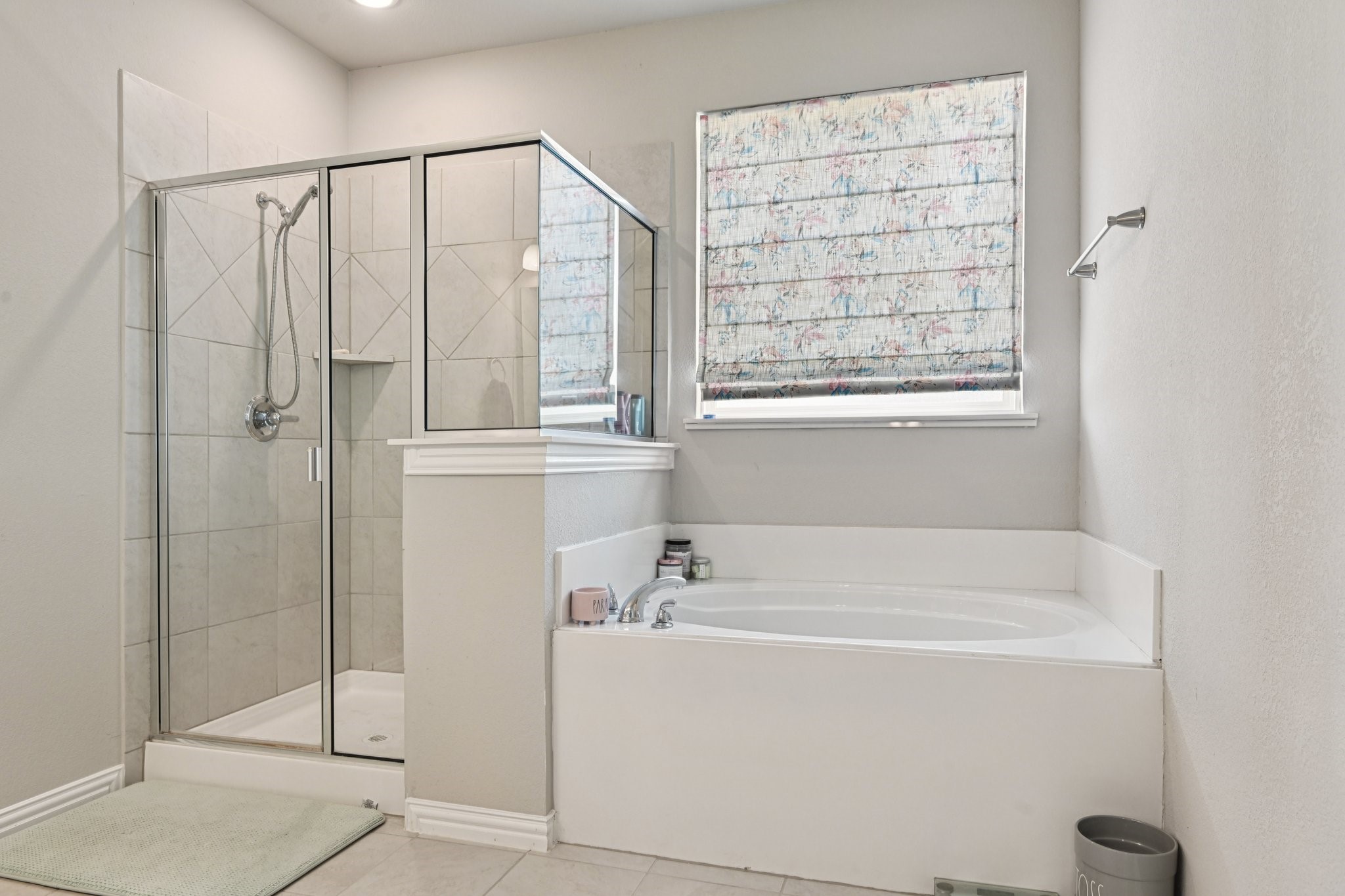 2505 Southern Oak Trail Oak Ridge TX 75161