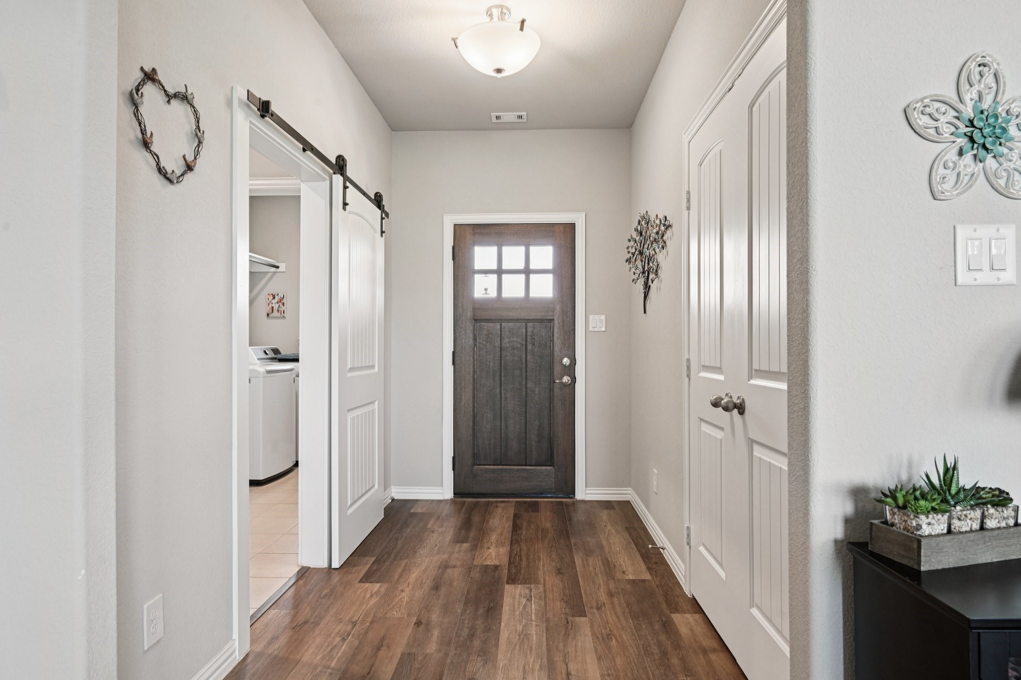 2505 Southern Oak Trail Oak Ridge TX 75161