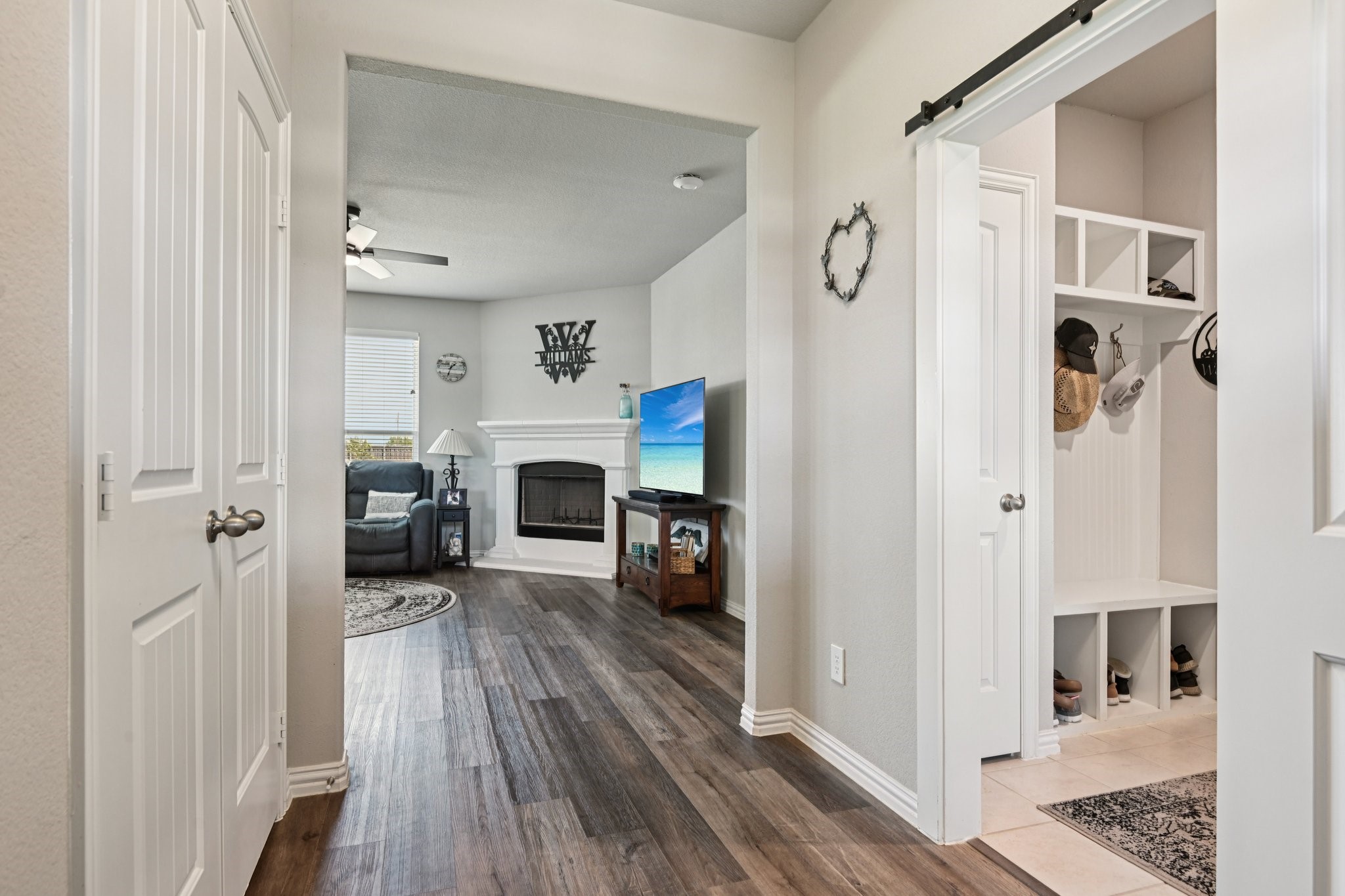 2505 Southern Oak Trail Oak Ridge TX 75161