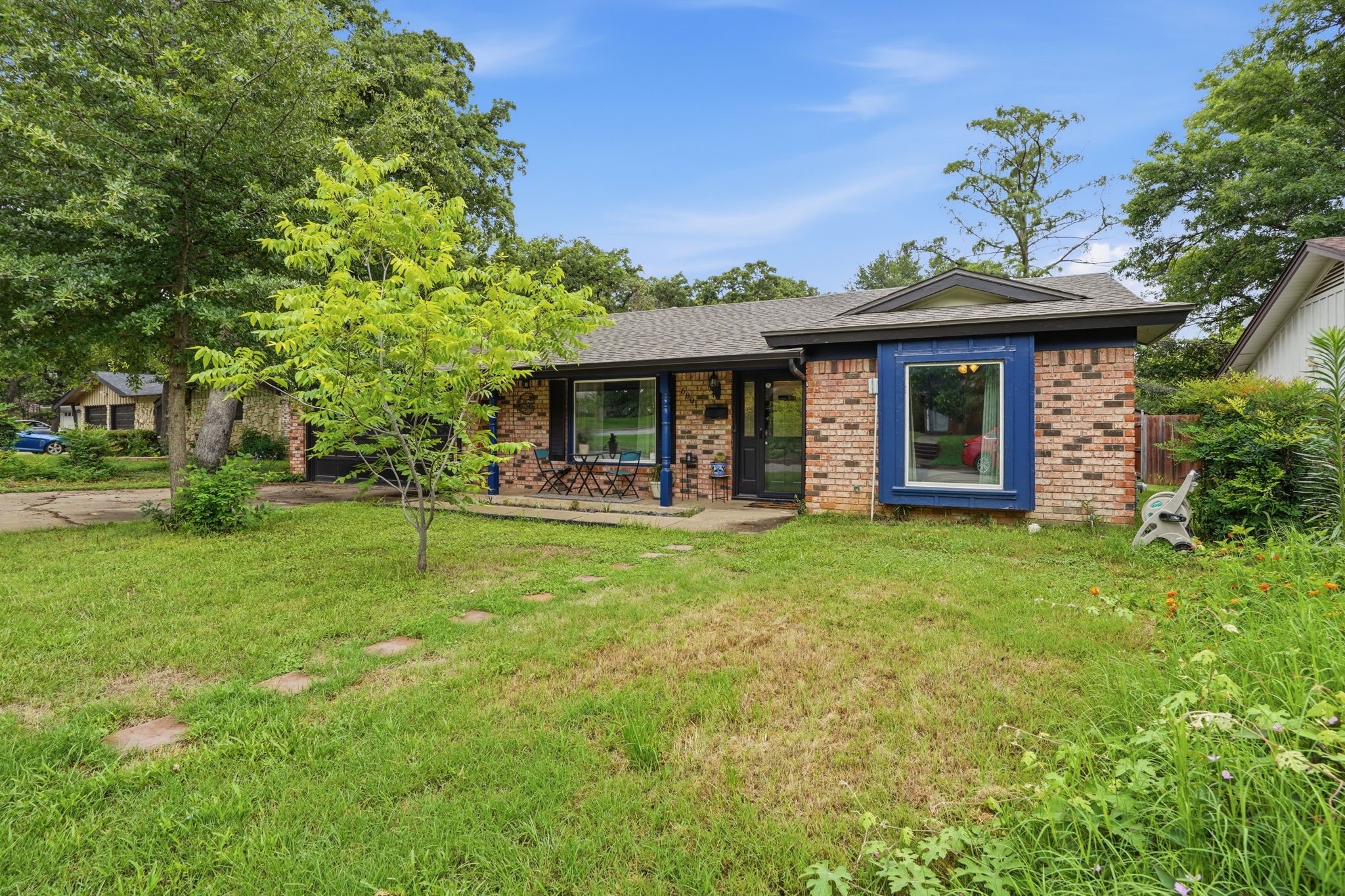 6801 Yolanda Drive Fort Worth TX 76112