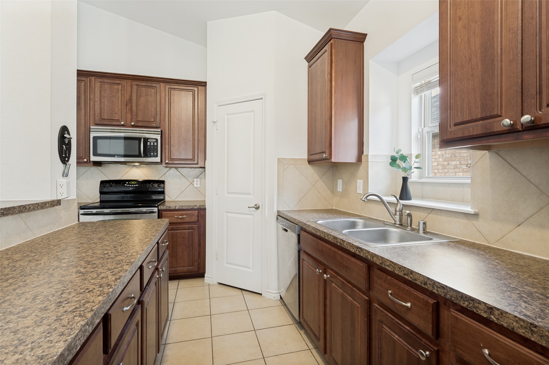 12509 Coral Drive Frisco TX 75036