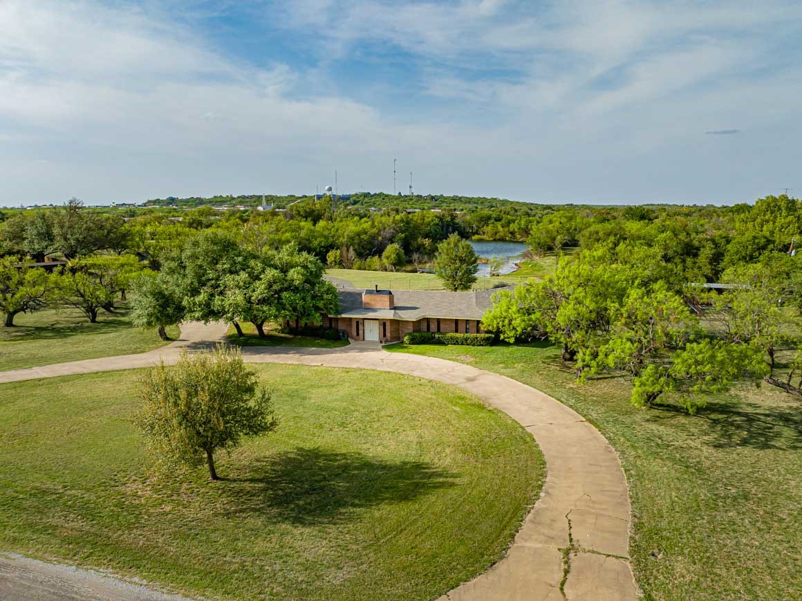 4 Chaparral Lane Breckenridge TX 76424