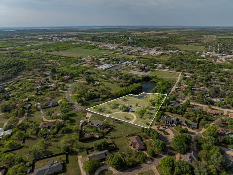 4 Chaparral Lane Breckenridge TX 76424