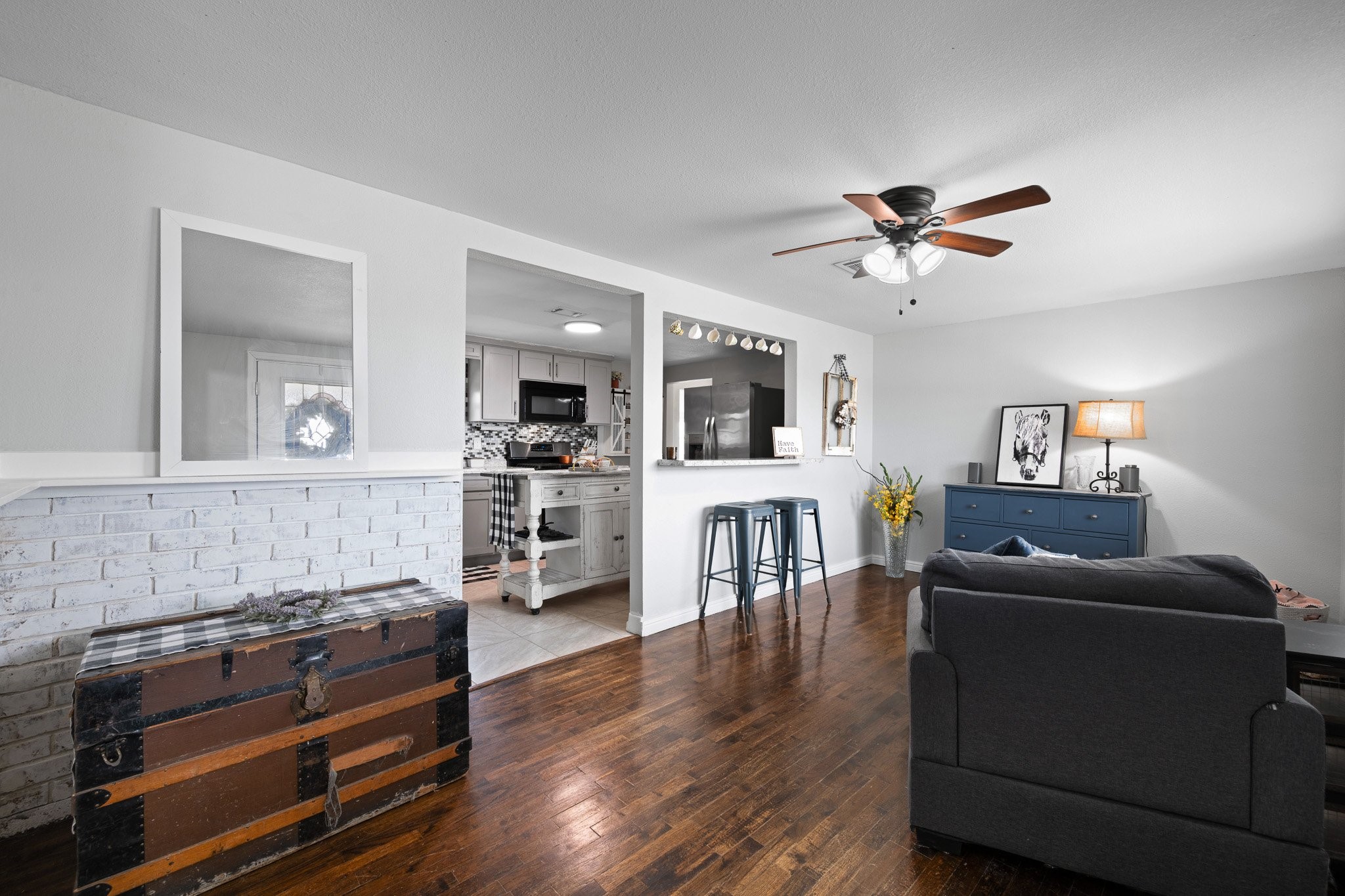 412 W Godley Avenue Godley TX 76044
