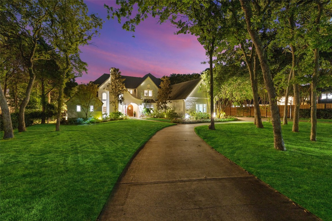 1801 Leeds Drive Southlake TX 76092