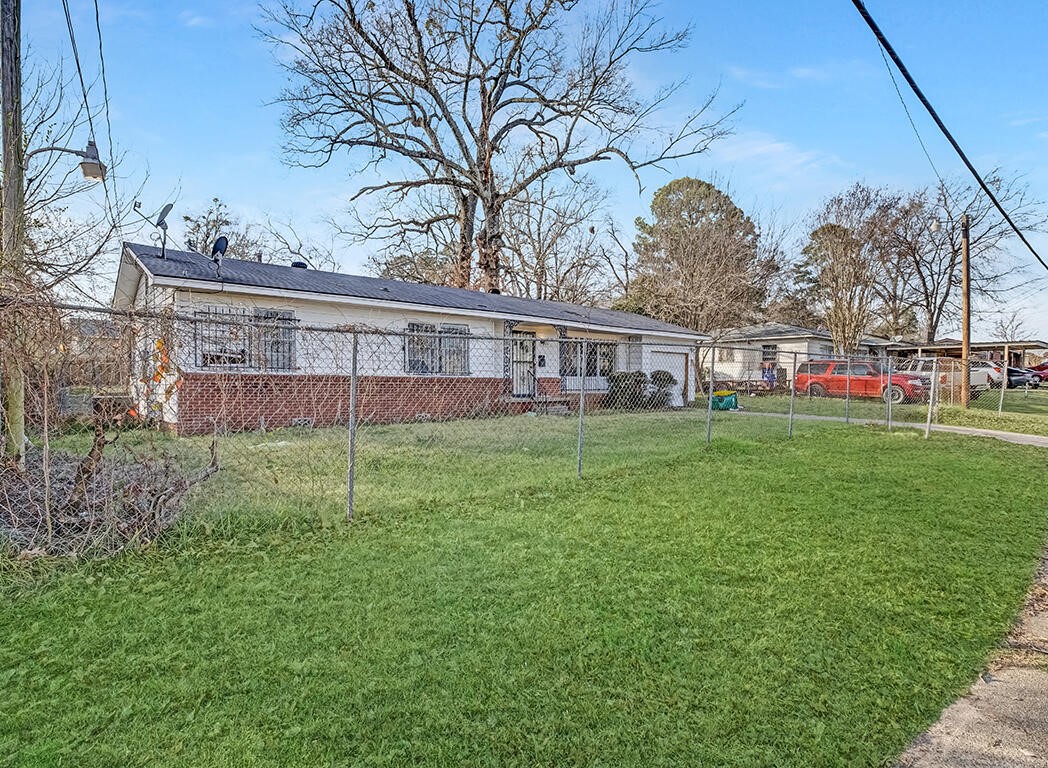 1121 Wheeler Street Texarkana TX 75503