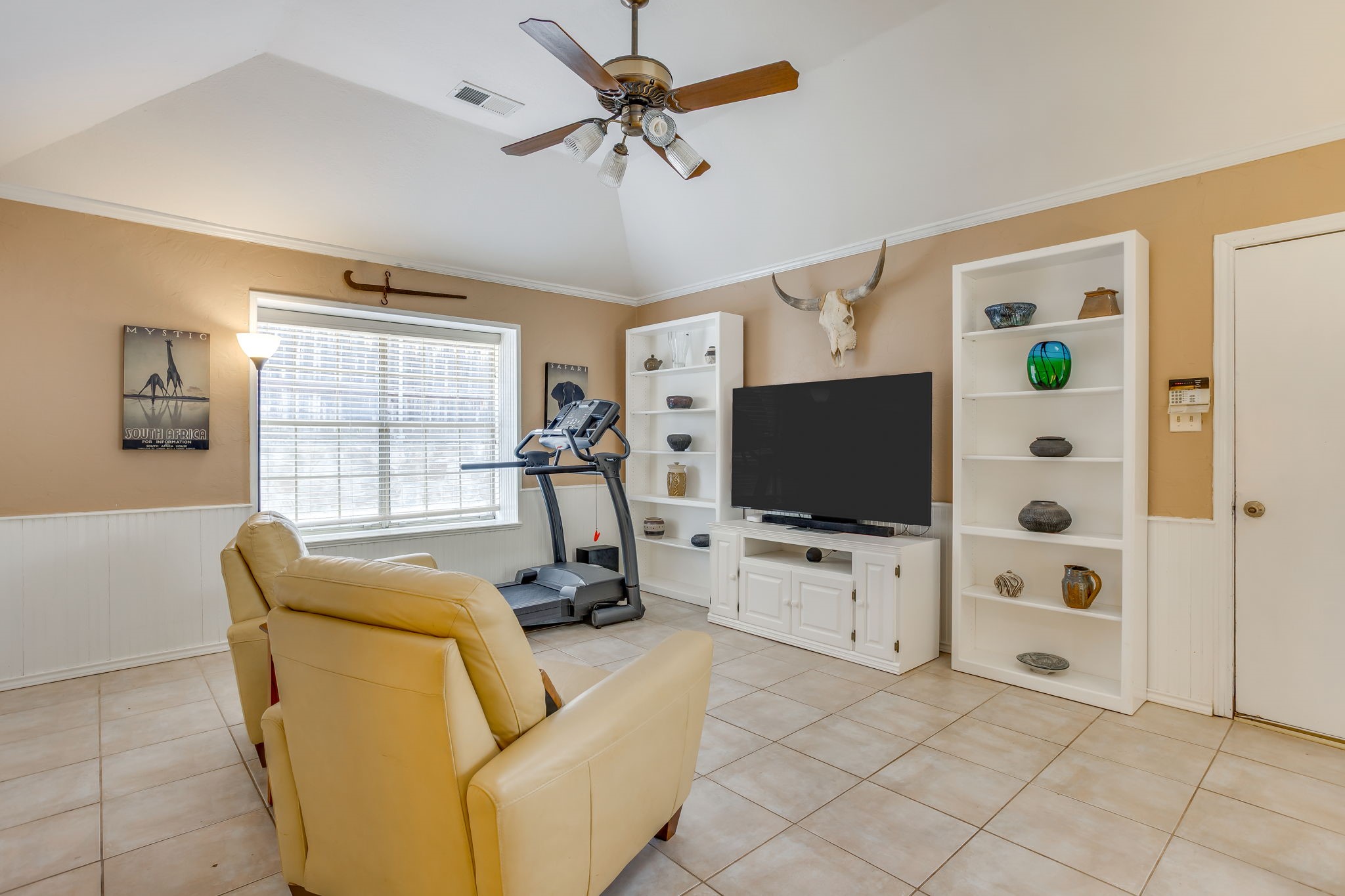 1021 Old Mill Circle Irving TX 75061