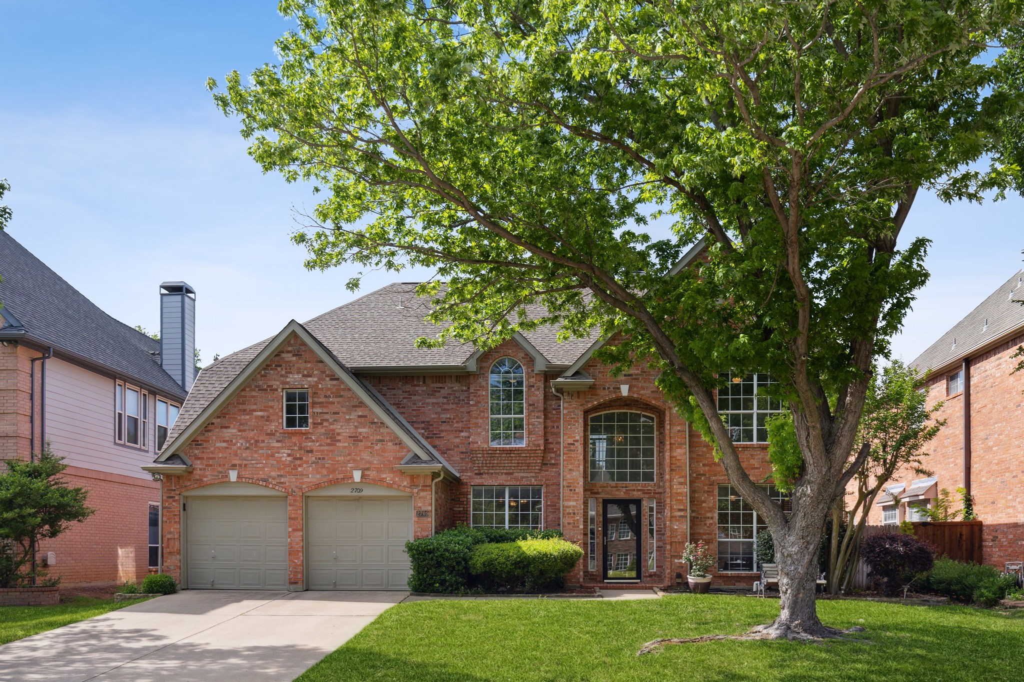 2709 Indian Oak Drive Grapevine TX 76051