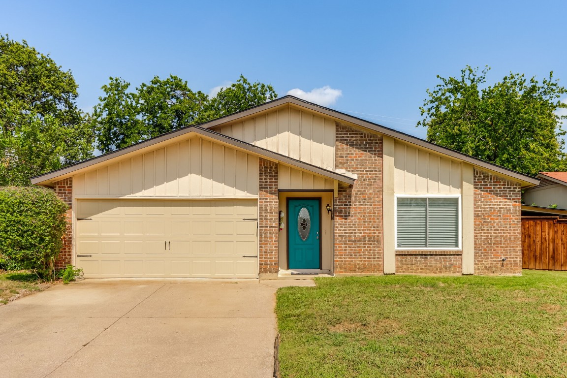 3104 Woodbridge Drive Bedford TX 76021