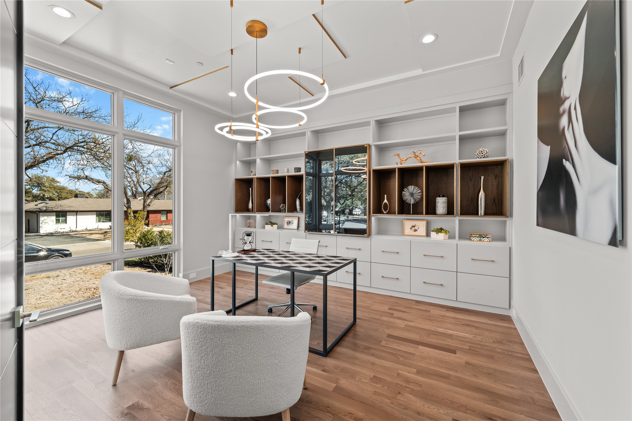 6006 Meadow Crest Dallas TX 75230