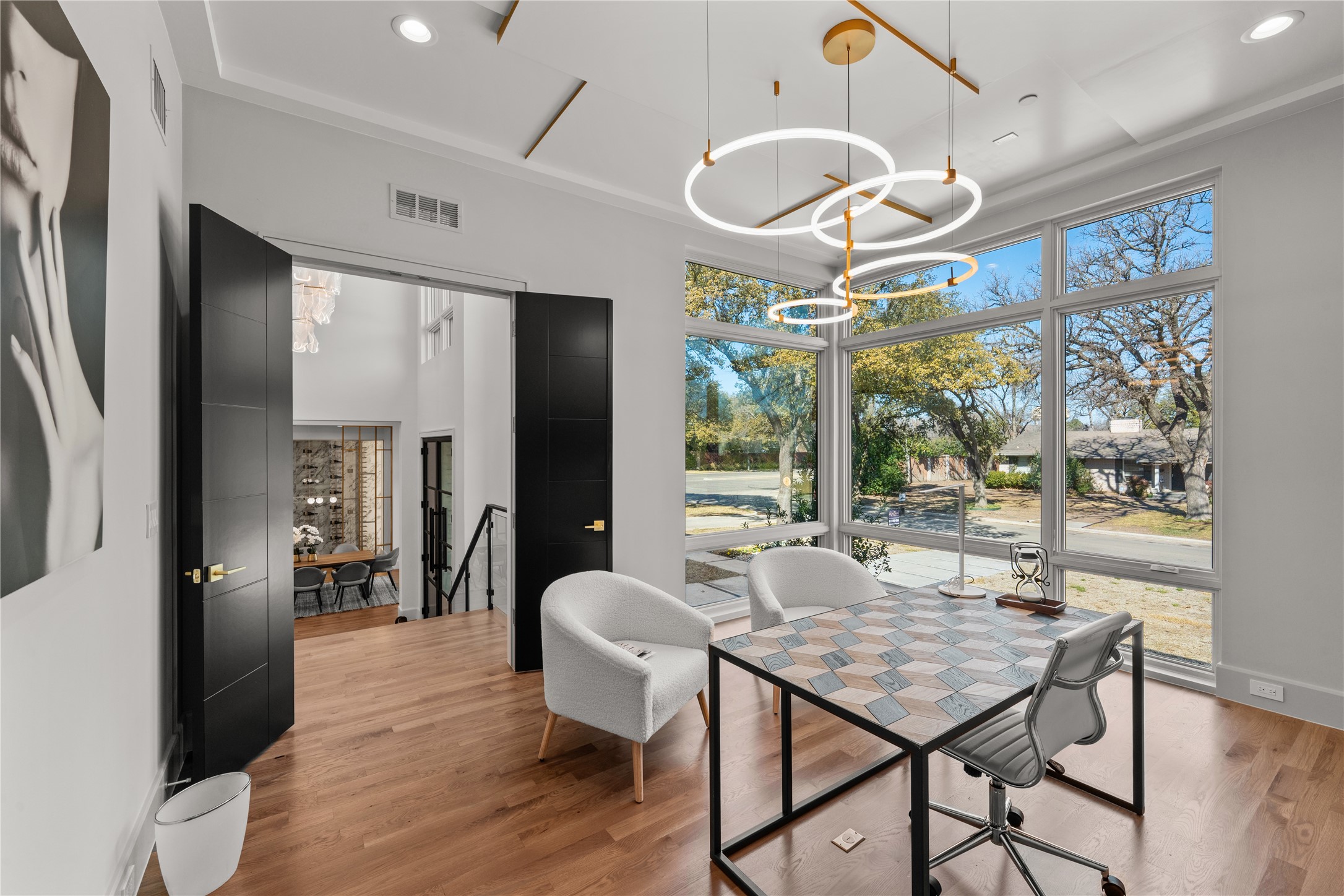 6006 Meadow Crest Dallas TX 75230