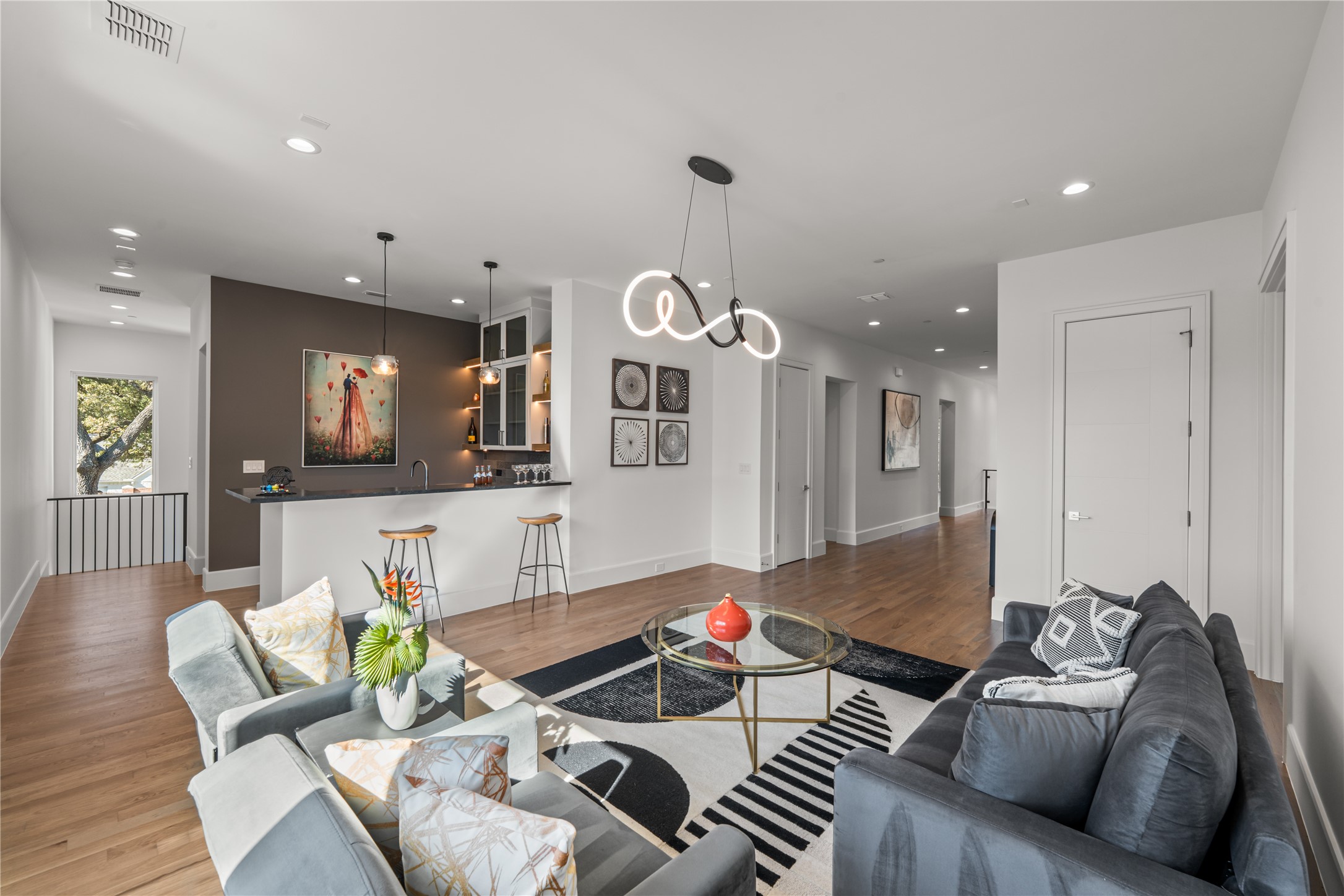 6006 Meadow Crest Dallas TX 75230