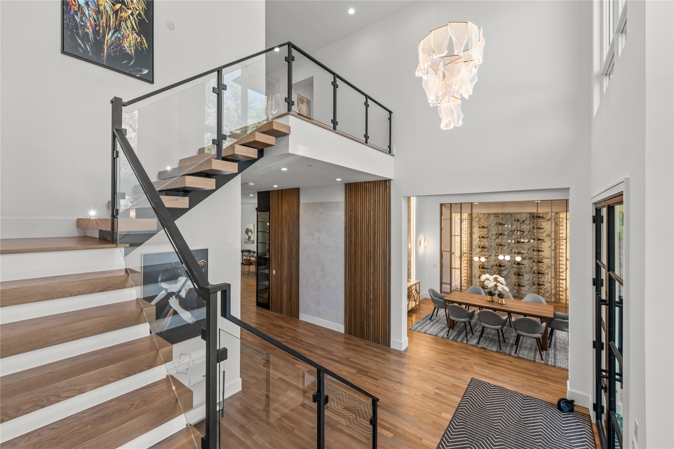 6006 Meadow Crest Dallas TX 75230