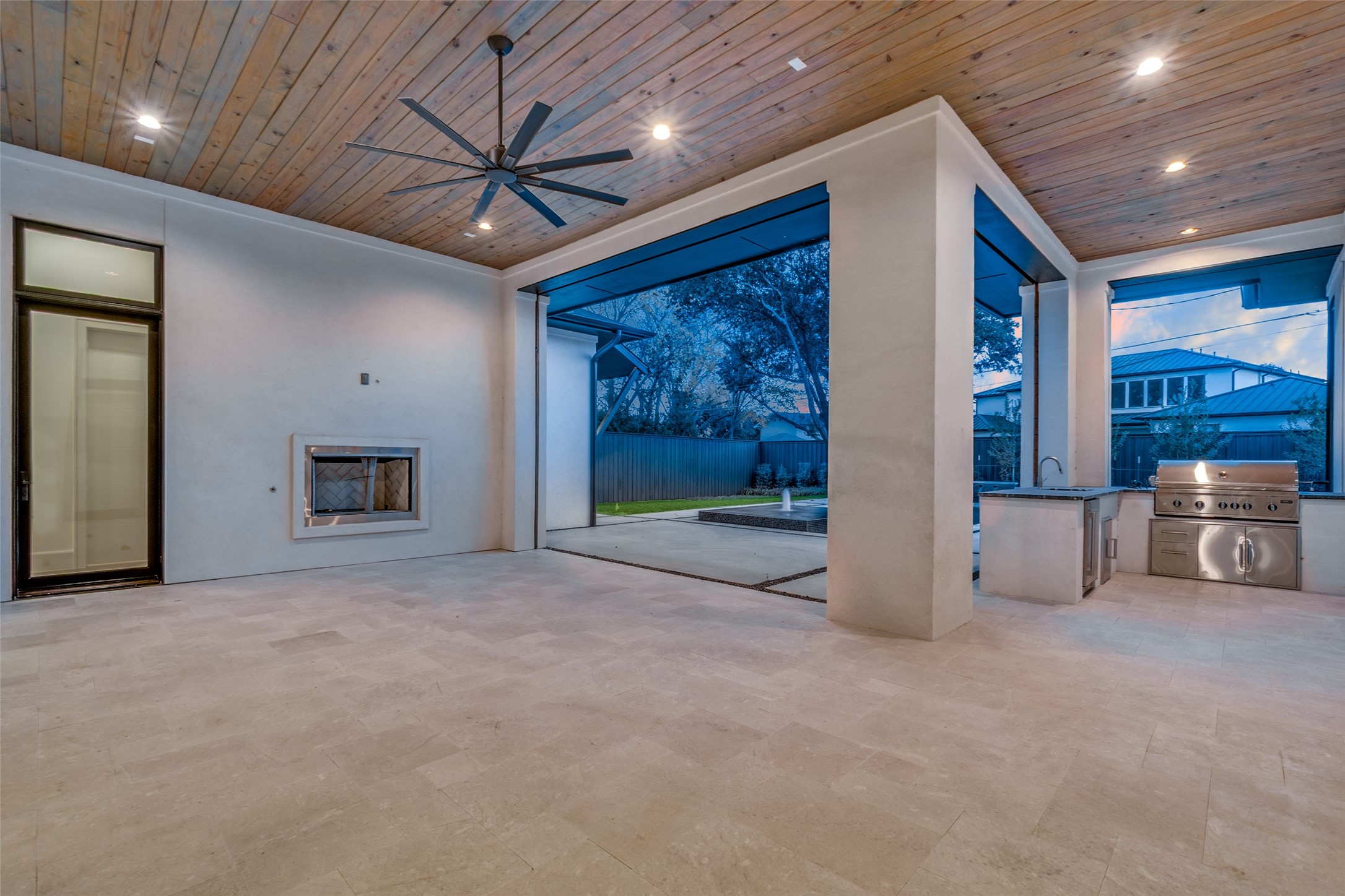 6006 Meadow Crest Dallas TX 75230