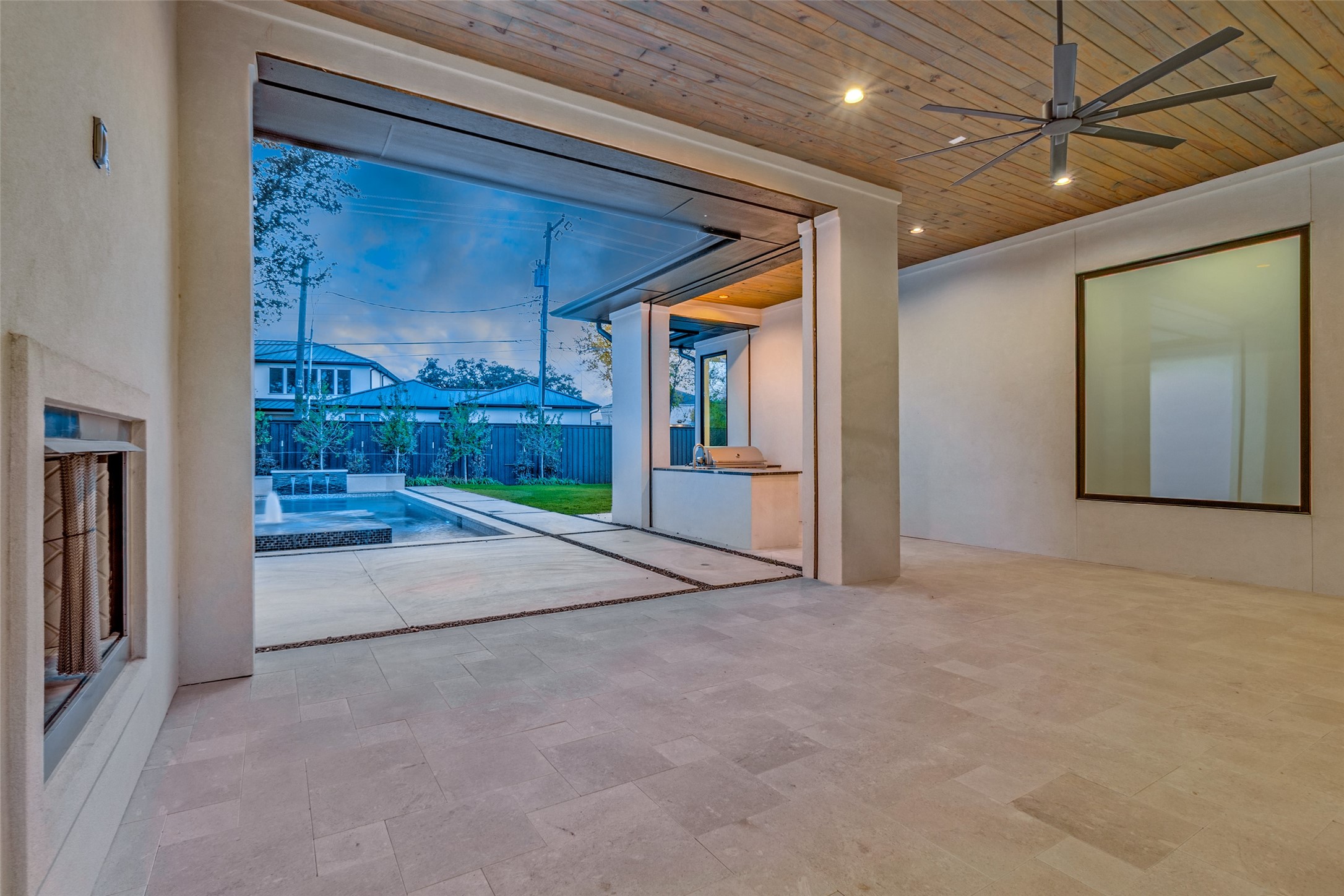 6006 Meadow Crest Dallas TX 75230