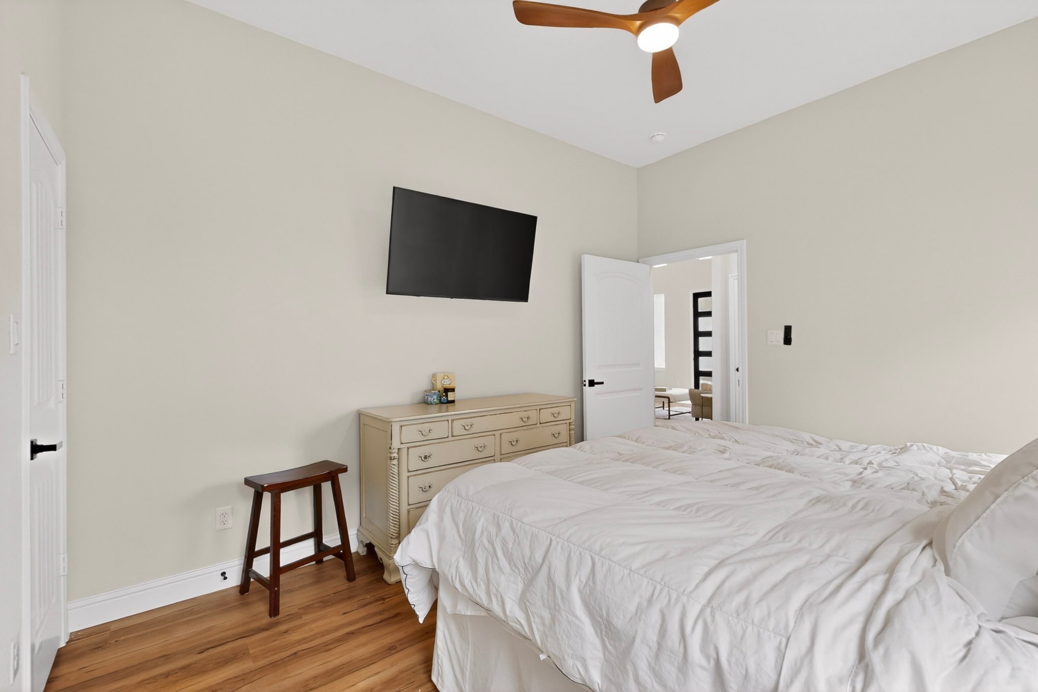 5707 San Jacinto Drive Granbury TX 76048