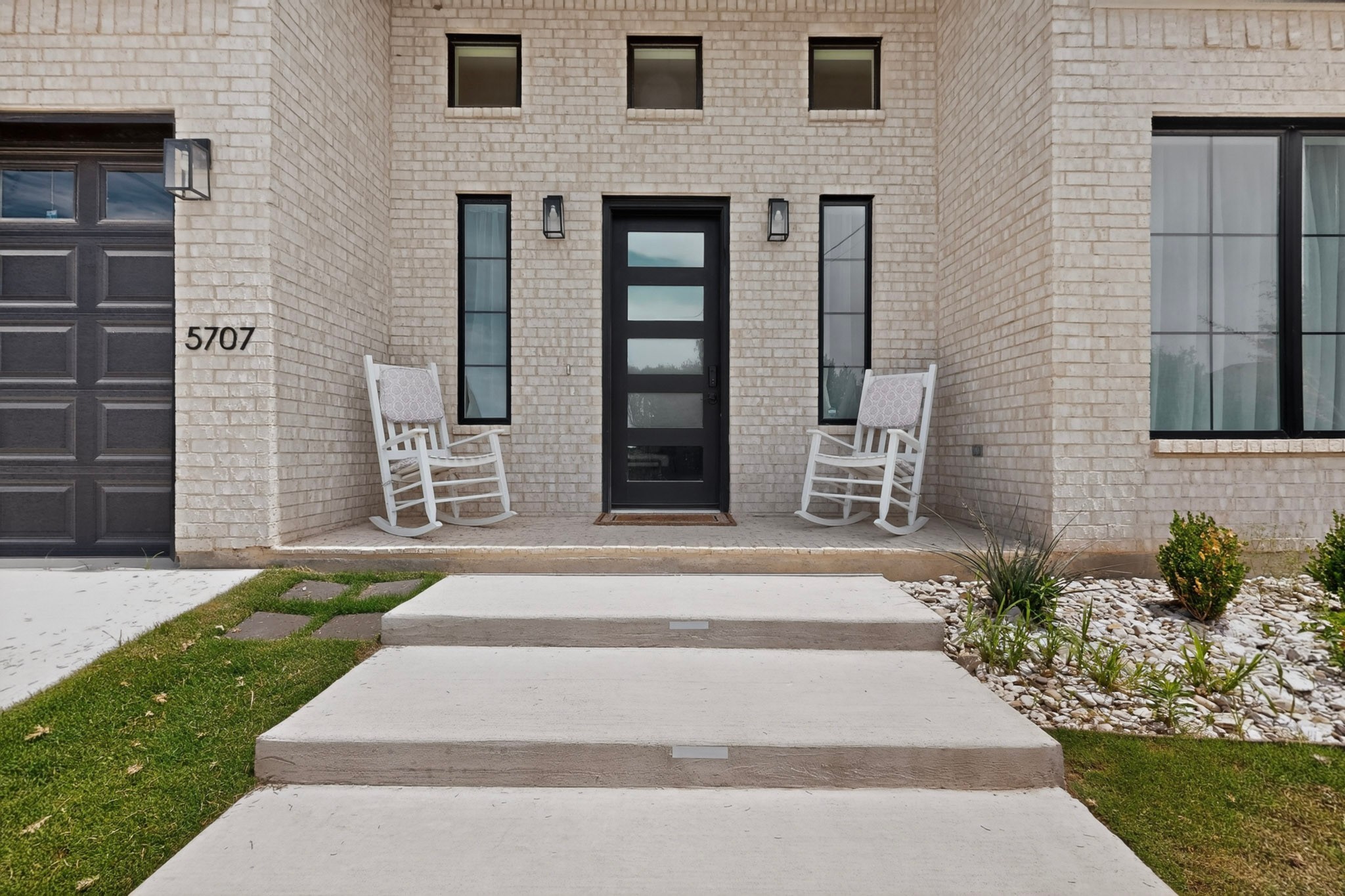 5707 San Jacinto Drive Granbury TX 76048