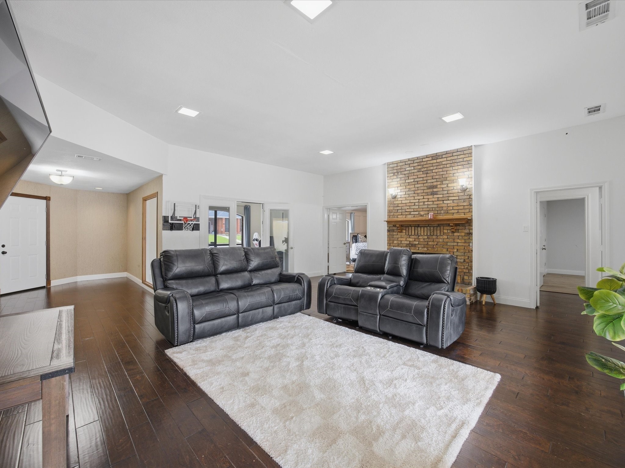 1214 Fawn Ridge Drive Duncanville TX 75137