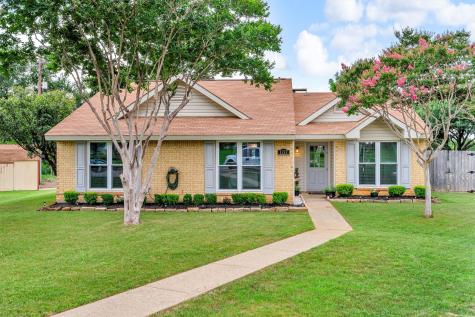 1737 Live Oak Court Lewisville TX 75067