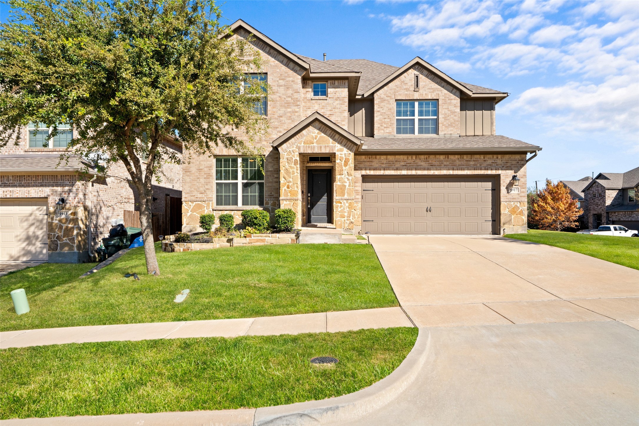 1917 Edgewater Drive Garland TX 75043