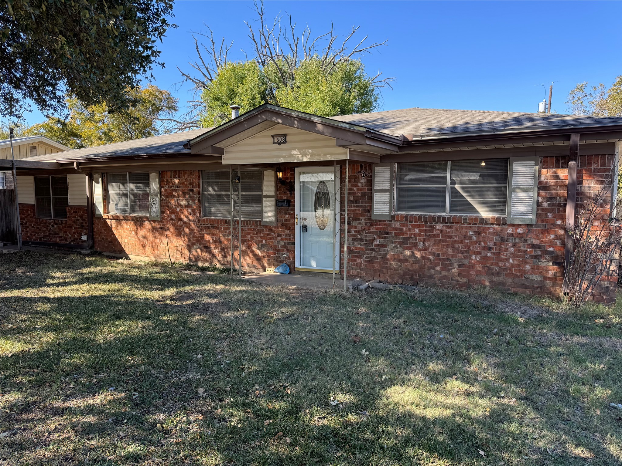 1308 W 12th Street Cisco TX 76437