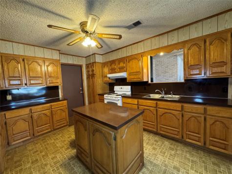 1308 W 12th Street Cisco TX 76437