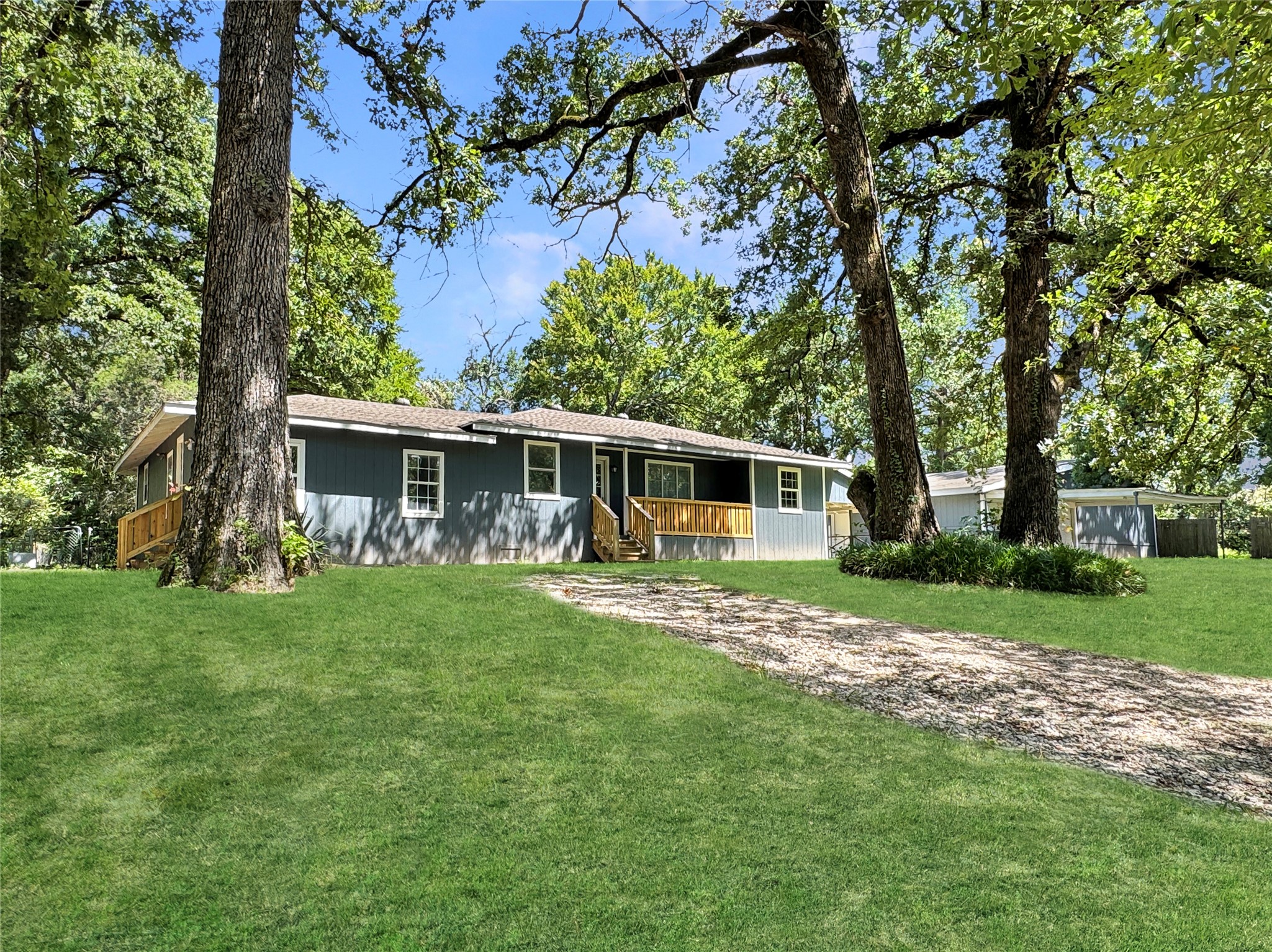 1005 Wood Canyon Road Tool TX 75143