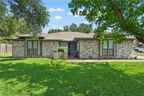 208 Westhill Drive Hewitt TX 76643
