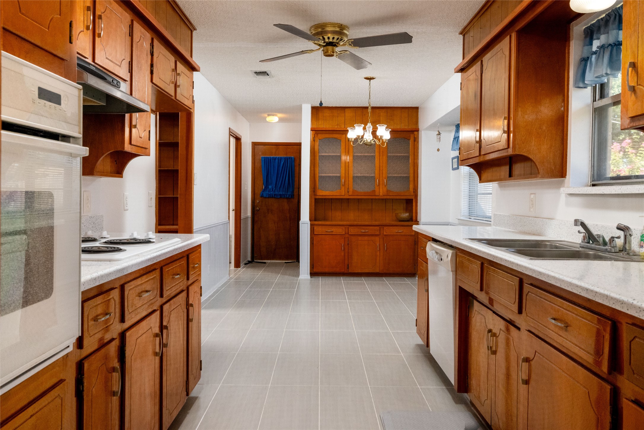 6804 Winchester Court Fort Worth TX 76133