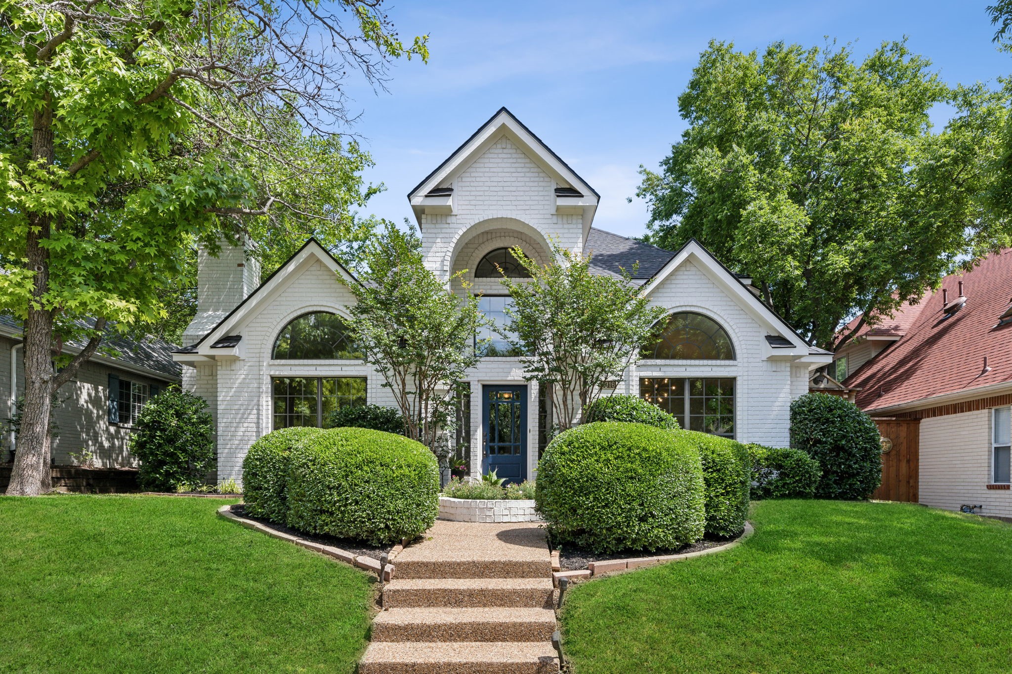 8916 Club Creek Circle Dallas TX 75238