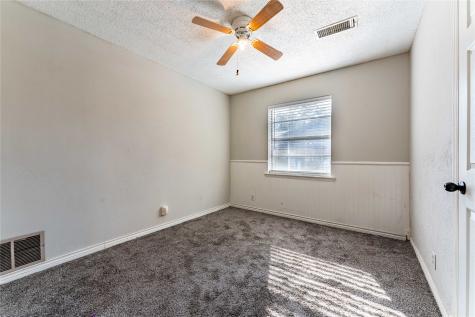 980 29th Street SE Paris TX 75460