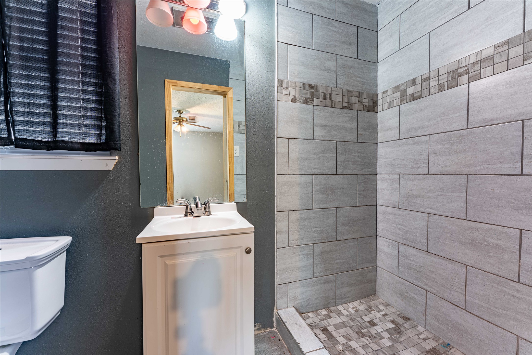 980 29th Street SE Paris TX 75460