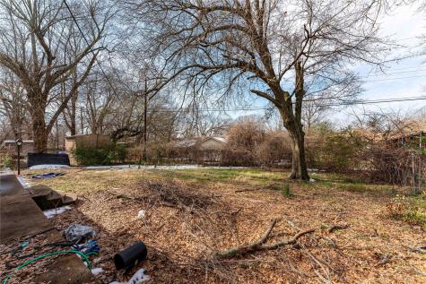 980 29th Street SE Paris TX 75460